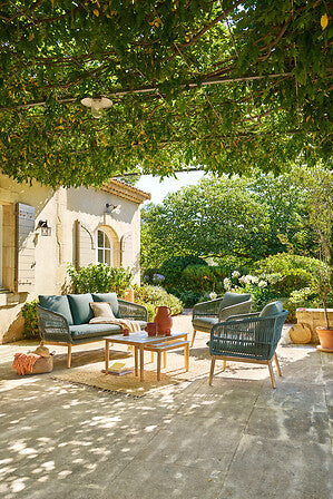 Orissa outdoor furniture set