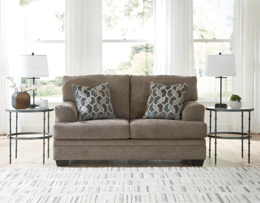 Loveseat Stonemeade