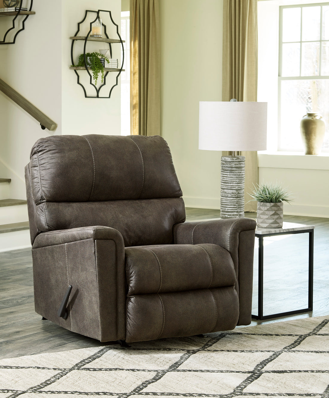 Navi Rocker Recliner