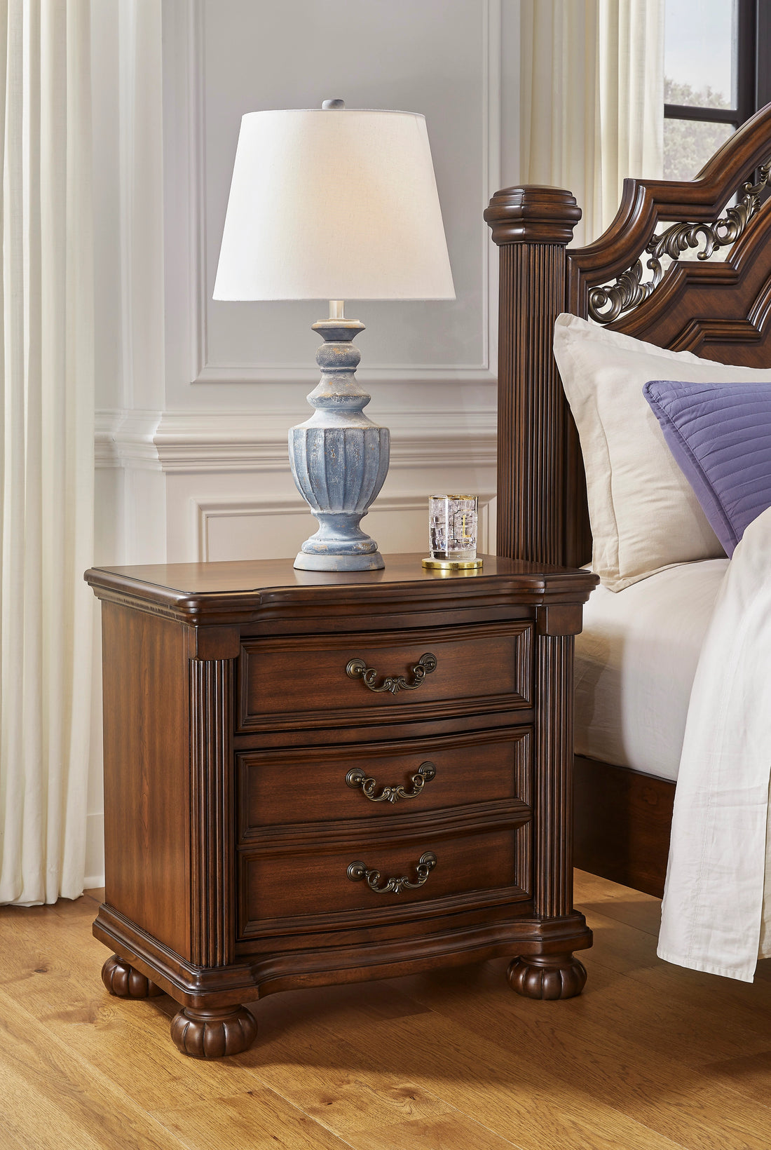 Nightstand Lavinton