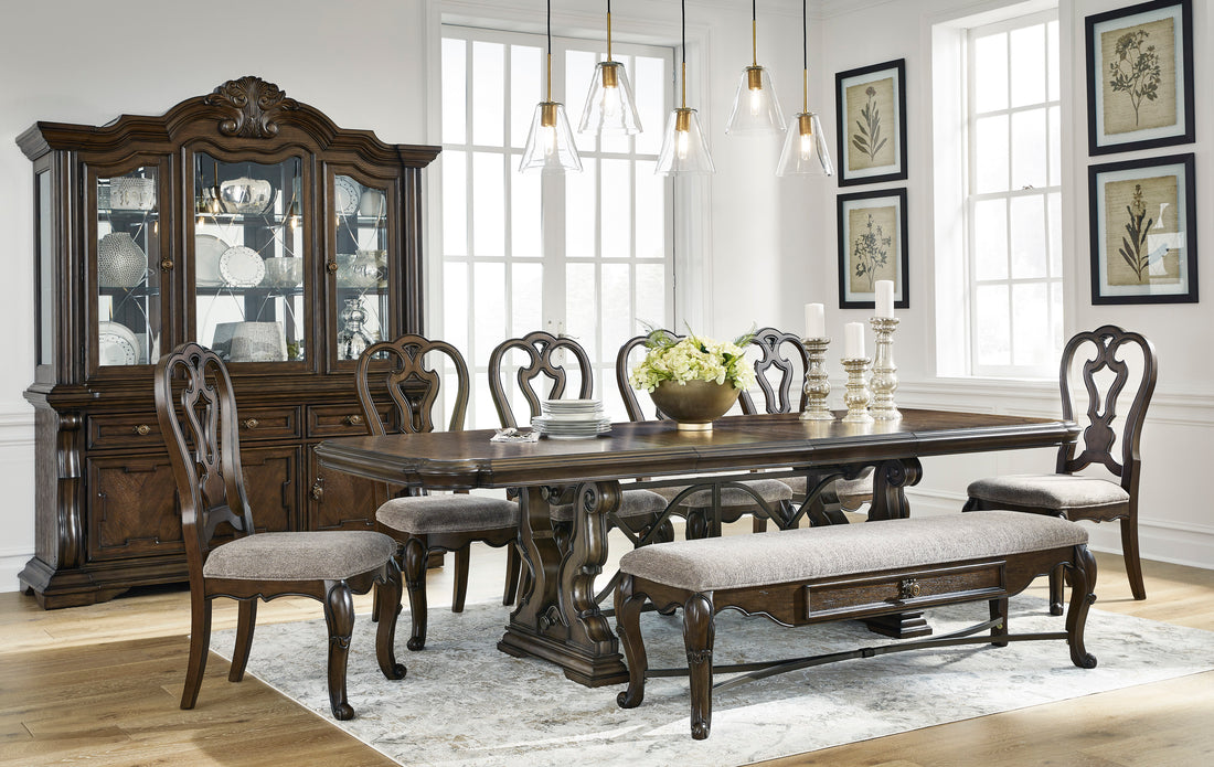 Maylee dining table set