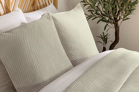 Մահճակալի ծածկոց և 2 բարձի երես Dolce