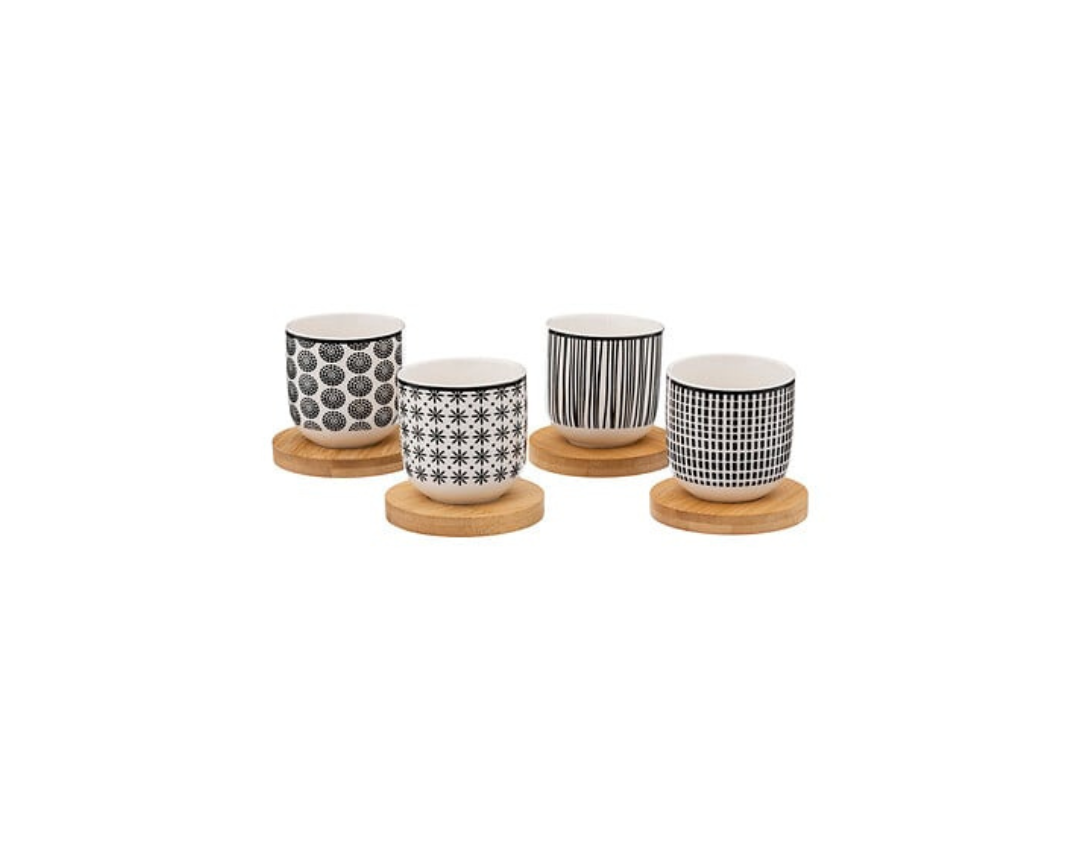 Set of coffee cups (4 pieces)