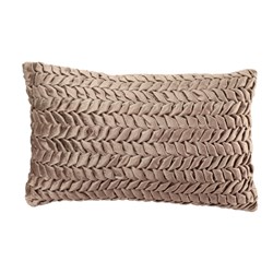 Picture of Creamy Throw Accent Pillow