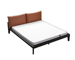 Picture of King size bed Furlano